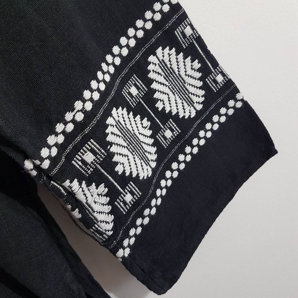 Tribal Pattern Black Tunic Shirt with Band Collar - Picture 5 of 13